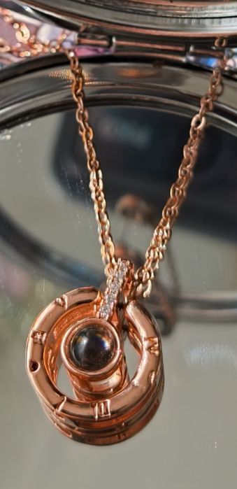 Подарунок на день закоханихКулон з проекцією я тебе кохаю на 100 на 14