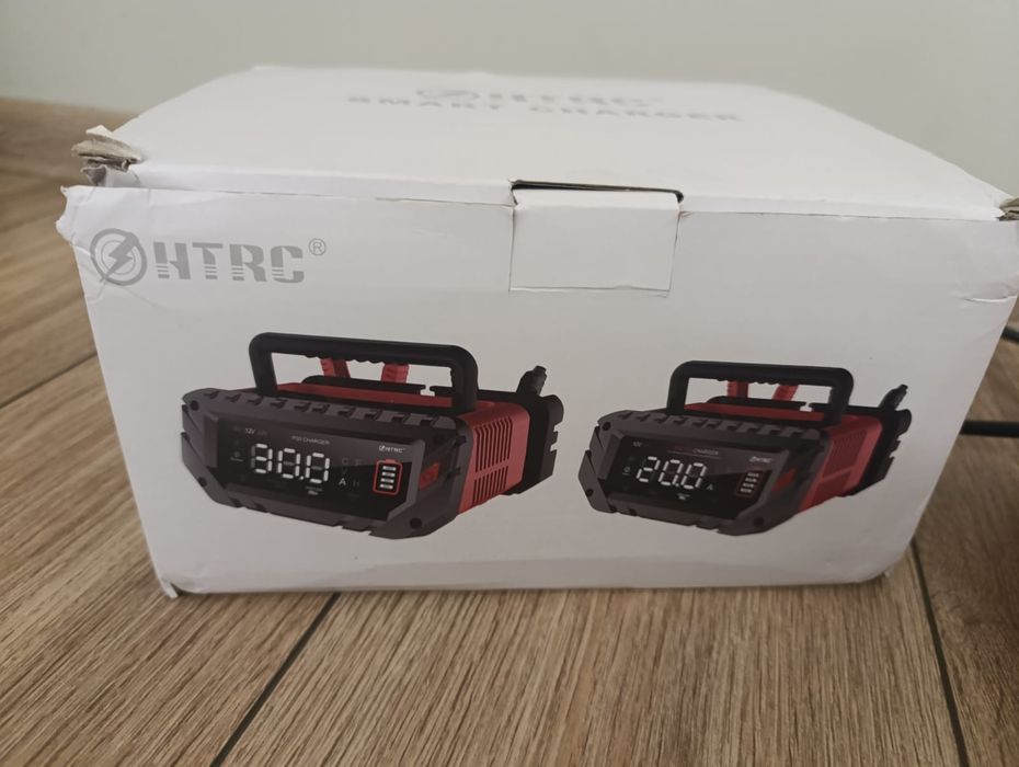 Inteligentny prostownik samochodowy HTRC P30