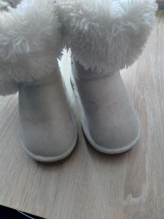 Ботіночки дитячі