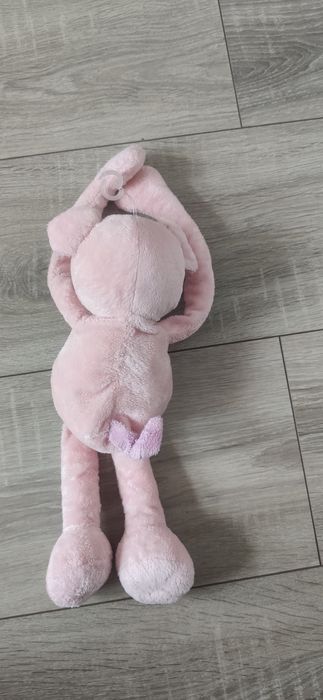 Pluszowa maskotka świnka do zawieszenia wózka fotelika