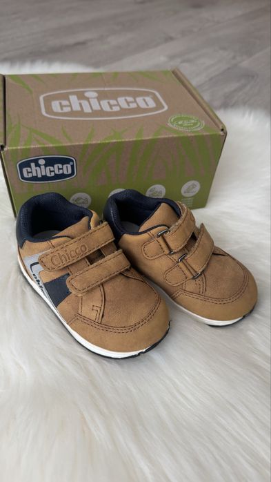 Дитяче взуття Chicco 21 розмір