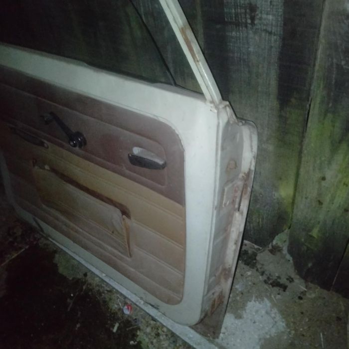 Sprzedam drzwi Trabant i inne