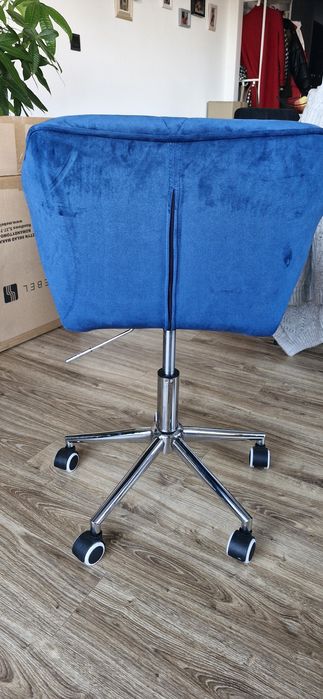 Krzesło obrotowe na kółkach welur granat