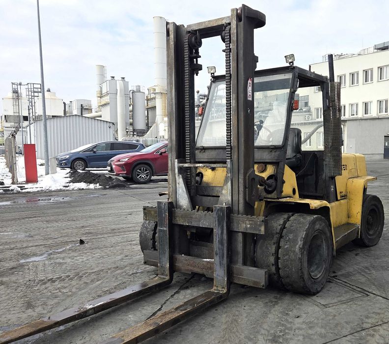 Wózek widłowy HYSTER HL7.00 7T 3,3M 2005