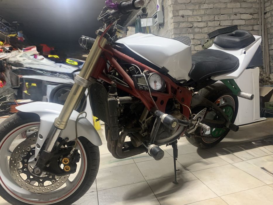 Yamaha YZF-R6 Stunt
