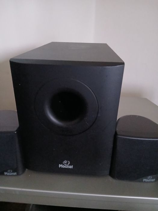 Głośniki do kina domowego MAGNAT.