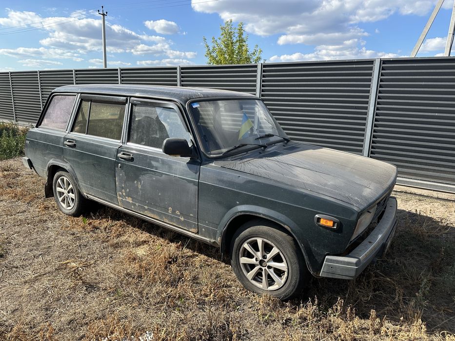 Ваз 2104 , 2004 року можливо по запчастинах