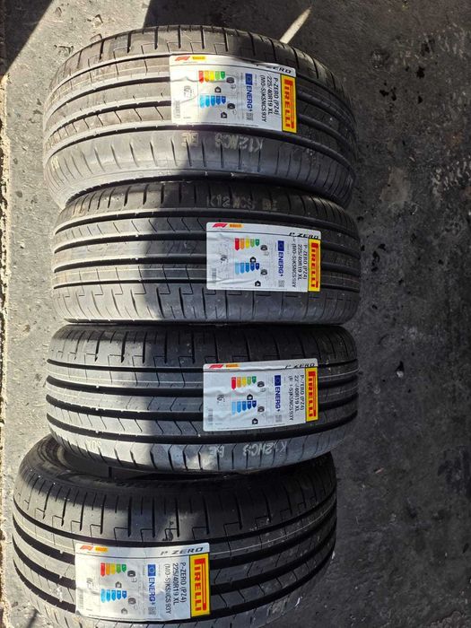 Opony Pirelli P Zero PZ4  XL FR  225/40/19 93Y