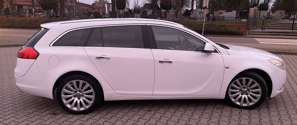 Opel insignia 2,0d 2010