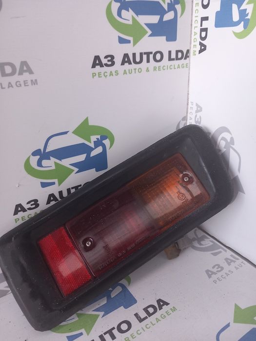 Farolim traseiro lado direito Land Cruiser