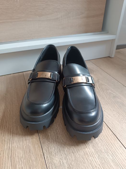 Czarne mokasyny rozmiar 45