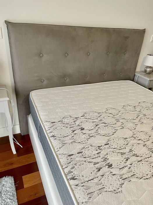 Quarto de casal (sommier)