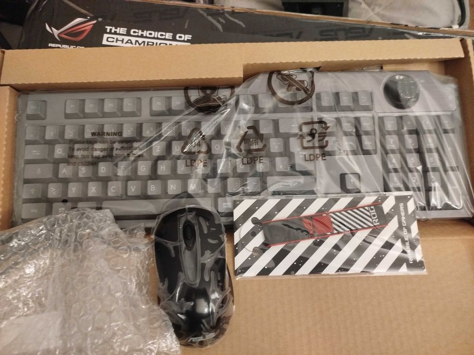 Komputer Gamingowy Asus Rog i7 32GB 1080