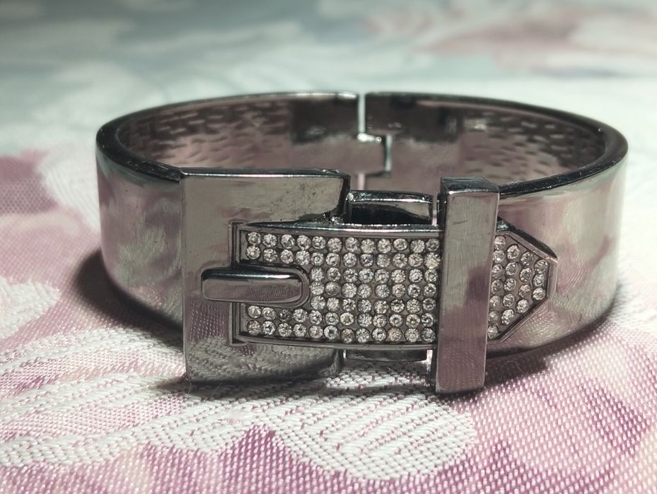 Pulseira em Ródio Negro com Cristais