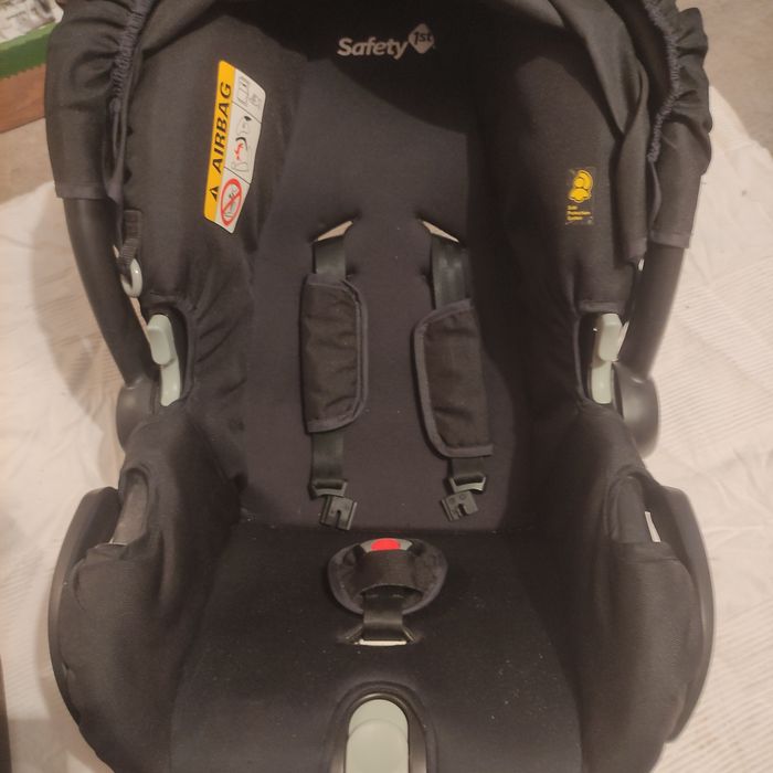 Fotelik samochodowy, nosidełko 0-13 kg Safety 1st