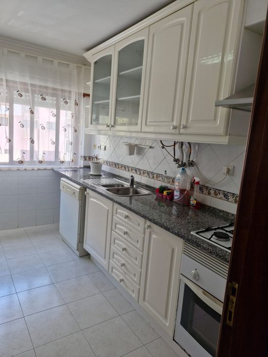 Apartamento para arrendar T2