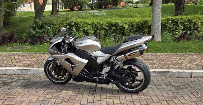 Kawasaki ZX10R Ninja 2006/07 Cor Titanium