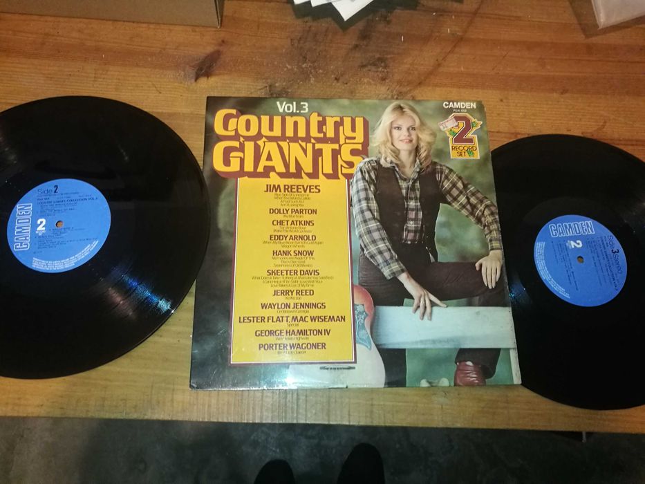 VARIOS (Country Music) - Country Giants – VOLUME 3   2 X LP