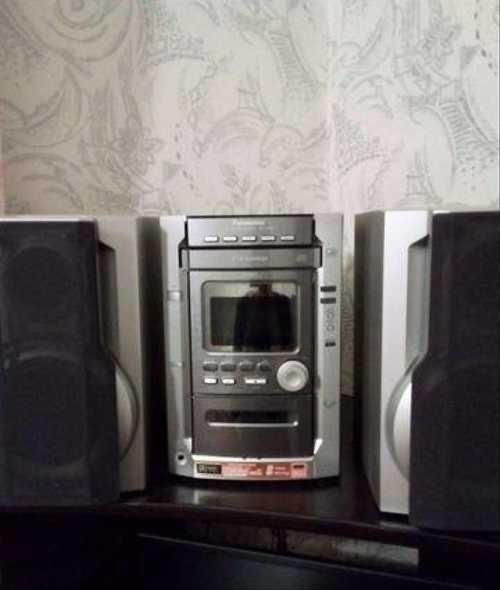 Panasonic SA-AK 600 музыкальный центр с колонками