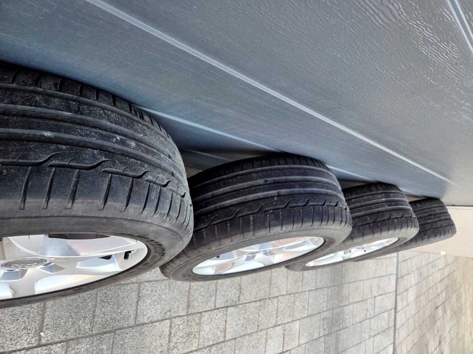 Koła Audi A4 A5 A6 Alufelgi opony letnie  Dunlop 225/55 R16