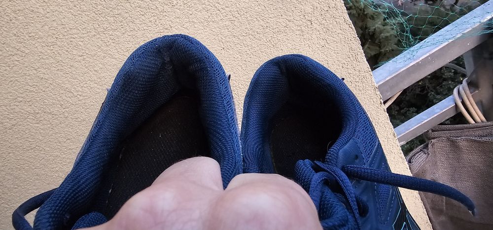 Asics buty sportowe rozmiar 40 wkładka 25,25cm używane