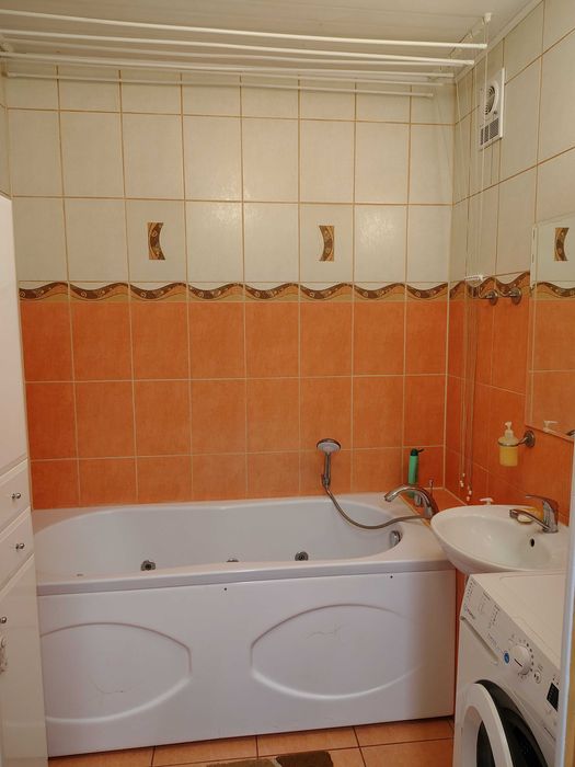 3-pokojowe mieszkanie do wynajęcia - dla studentek - Podwisłocze 38B, Nowe Miasto