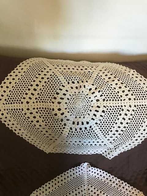 Naperons em renda antigos