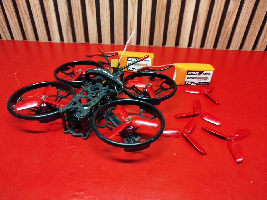 Drone FPV 2.5" Sector 25 CR + Baterias 3s