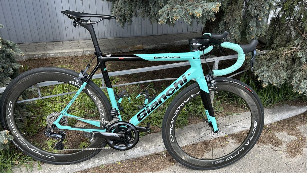 Bianchi Specialissima carbon Shimano di2