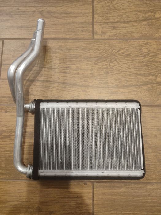 Nagrzewnica wymiennik ciepła Suzuki Swift