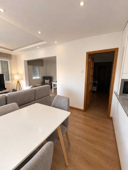 Apartamento T3 Santo António dos Cavaleiros