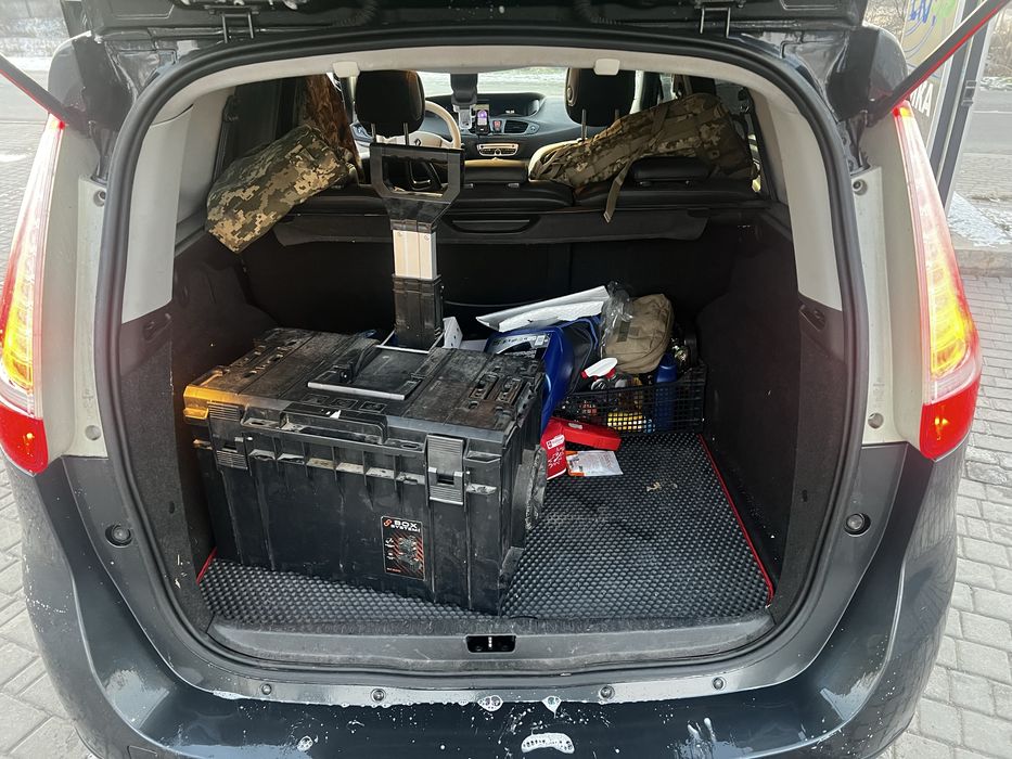 Reno Grand Scennic 3