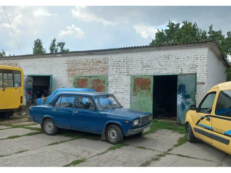 Будівля (гараж боксового типу) 52,1 кв. м, вул. Коцюбинського, 25Ж