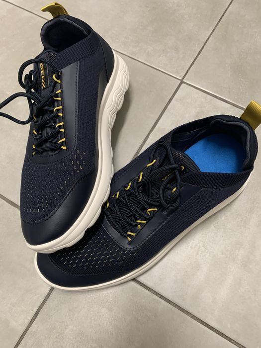 Calcado desportivo geox