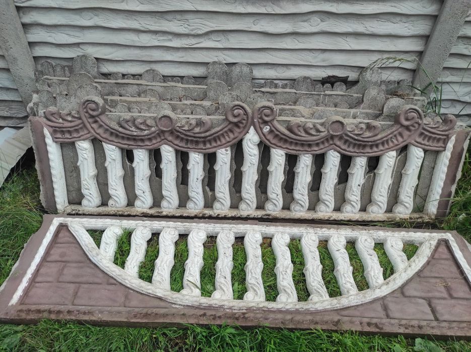 Паркан на 8 секцій