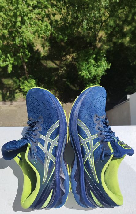 Кросівки Asics (44.5)