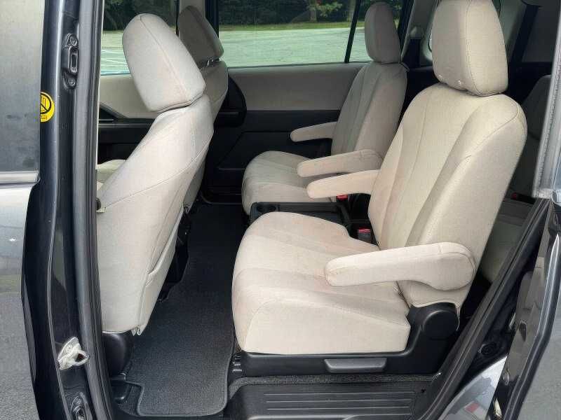 2013 Mazda MAZDA5 Touring