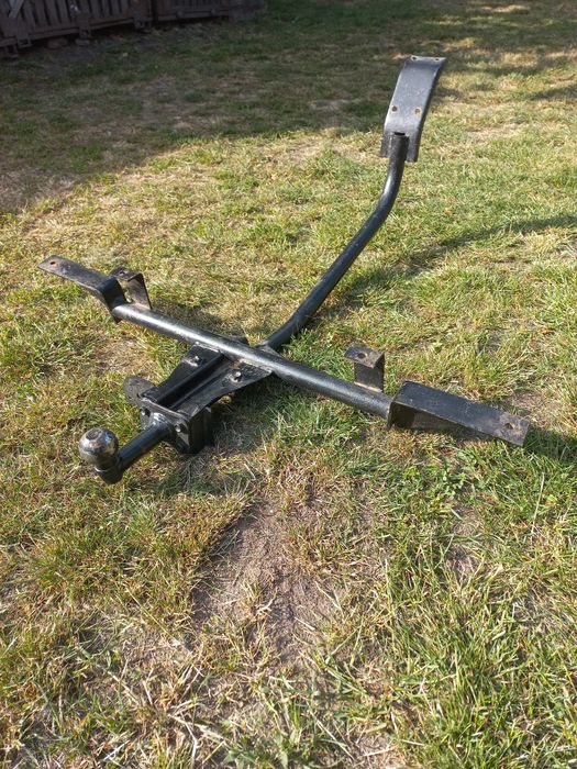 Фаркоп на Москвич АЗЛК