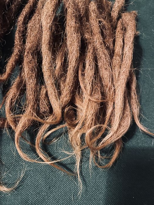 Piekne zadbane dredy naturalne