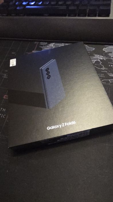 Samsung Galaxy Fold 6 256GB + Capa Oficial S-Pen