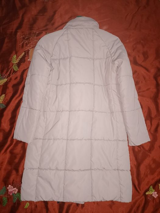 Куртка жіноча бежева