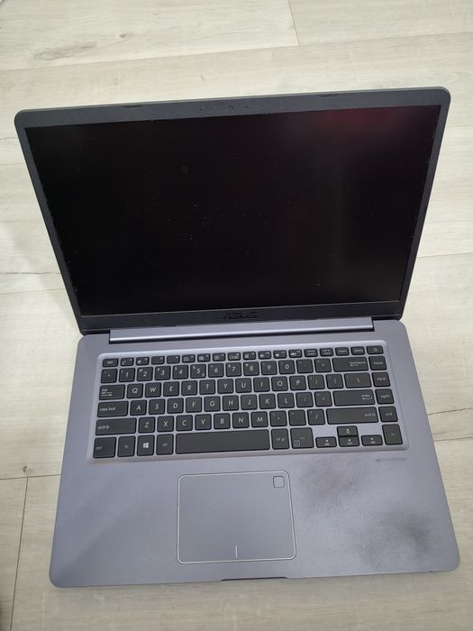Laptop Asus F510U 15,6' FHD Intel Core i5 8250U  8GB DDR4 1TB HDD