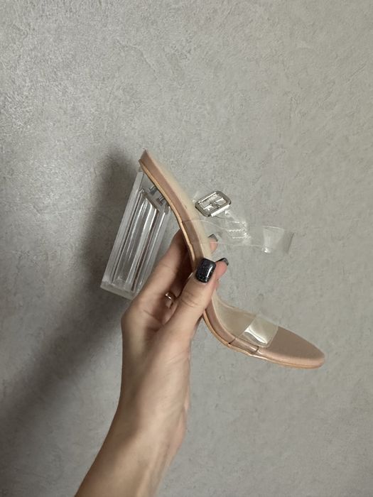 СУПЕР ЦІНА! Босоніжки Prettylittlething 36-41
