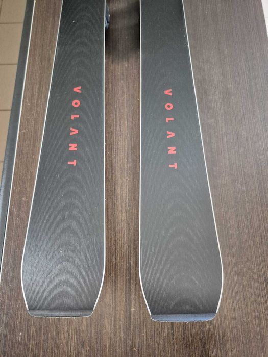 Narty ATOMIC VOLANT 5000 + M 10 GW  160cm N-231