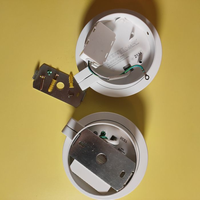 Dwa kinkiety / lampy Ikea Svallis