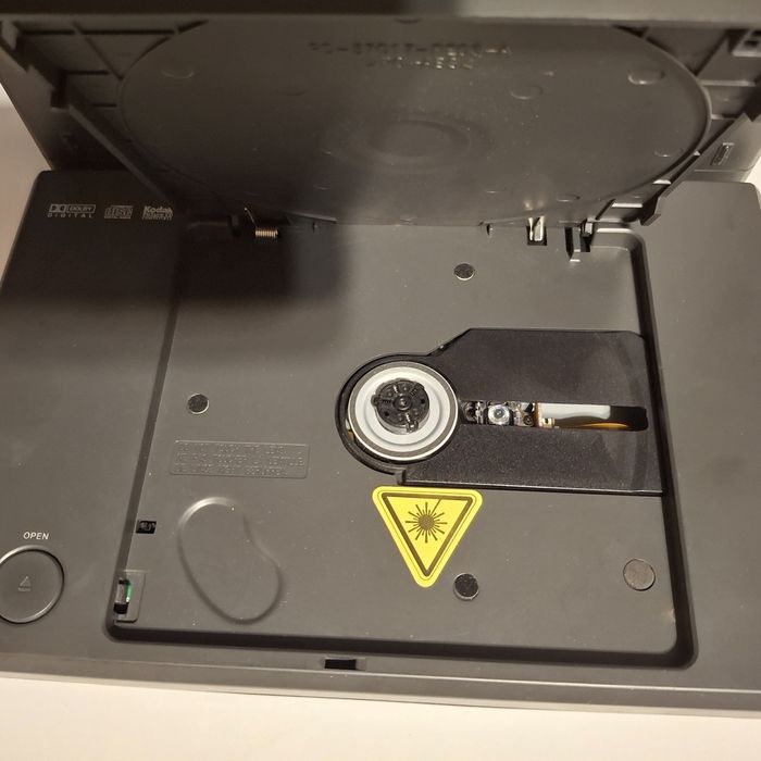 Przenośny odtwarzacz multimedialny Lenco