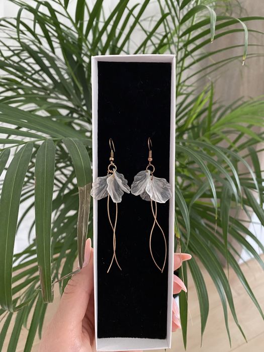 Sprzedam kolczyki ślubne