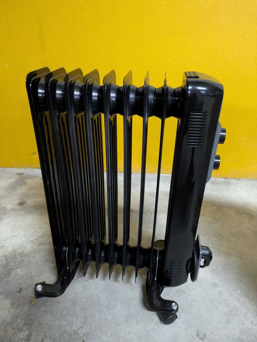 Aquecedor a óleo 1800W