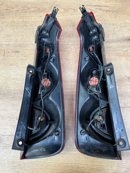 Lampa/reflektor tylny lewy prawy Nissan Note lift