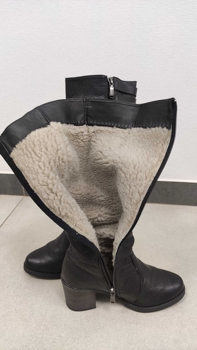 Жіночі шкіряні чоботи чорні. Розмір 38/Женские кожаные черные сапоги